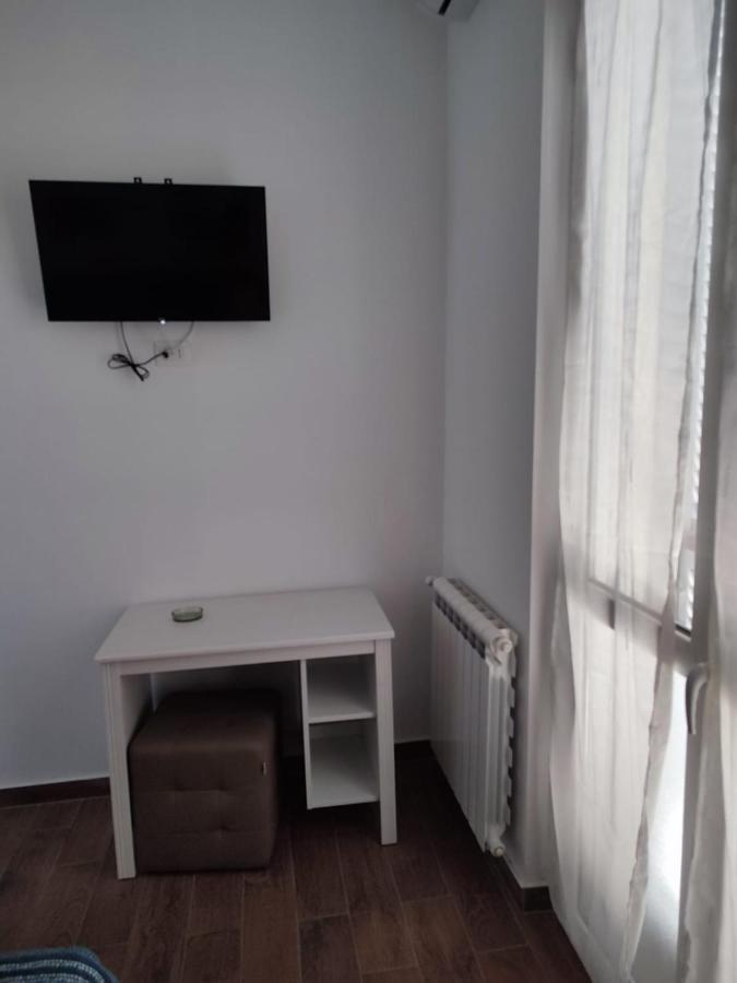 Alo Alo Albergo Casteggio Екстер'єр фото